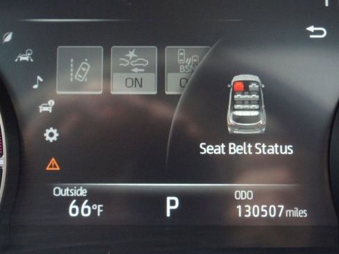 Used 2020 Toyota Highlander Limited image 4