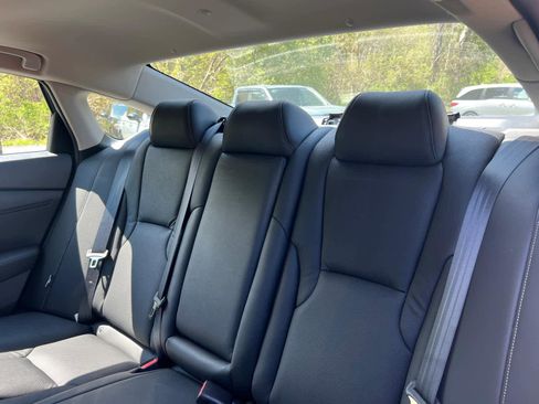 Used 2024 Honda Accord EX image 32