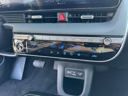New 2026 Hyundai Ioniq 5 SEL image 25