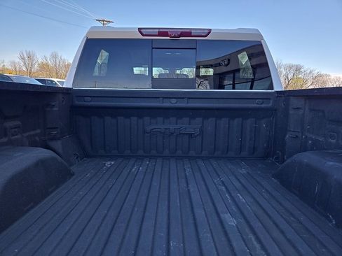 Used 2021 GMC Sierra 1500 AT4 w/ AT4 Value Package AWD/4WD image 33