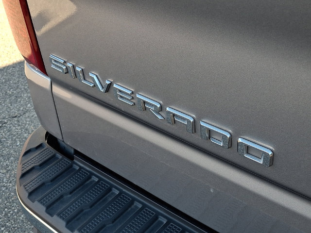 Used 2024 Chevrolet Silverado 1500 LT AWD/4WD image 40