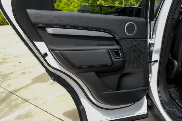 New 2026 Land Rover Discovery Limited Edition AWD/4WD image 58