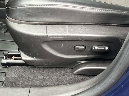 Used 2019 Buick Encore Preferred AWD/4WD image 17