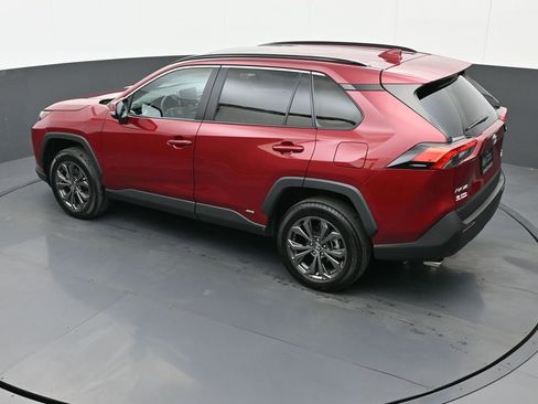 Used 2023 Toyota RAV4 XLE Premium image 36