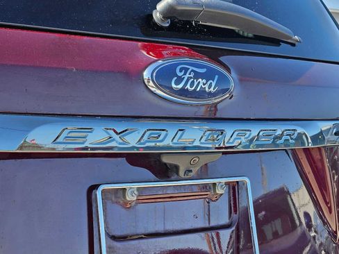 Used 2018 Ford Explorer Limited w/ Equipment Group 301A image 12