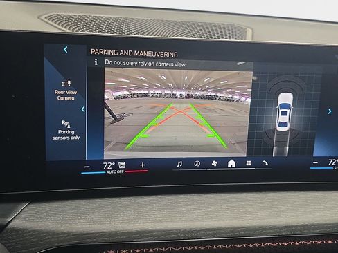 New 2026 BMW 330i 330i w/ M Sport Package image 15