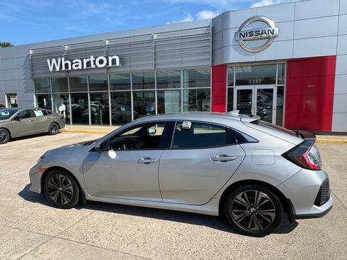 Used 2017 Honda Civic EX image 7