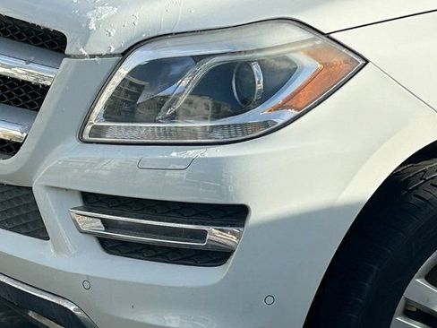 Used 2013 Mercedes-Benz GL 450 4MATIC image 9