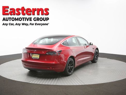 Used 2019 Tesla Model 3 Standard Range RWD image 30