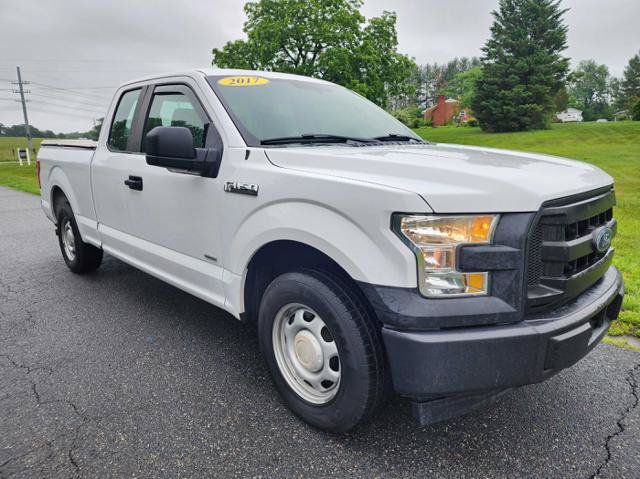 Used 2017 Ford F150 XL w/ Equipment Group 101A Mid RWD image 4