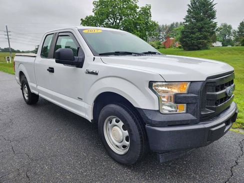 Used 2017 Ford F150 XL w/ Equipment Group 101A Mid RWD image 4
