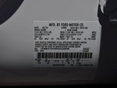 Used 2024 Ford Explorer XLT w/ Equipment Group 202A image 30