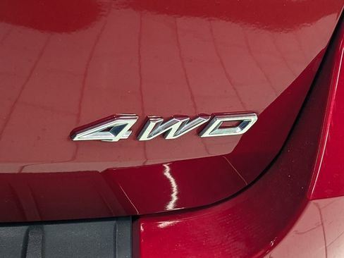 Certified 2023 Ford Explorer XLT w/ Class IV Trailer Tow Package image 34