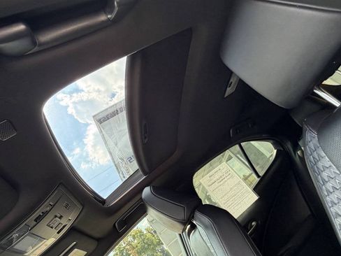 Used 2020 Lexus UX 250h w/ Premium Package AWD/4WD image 10