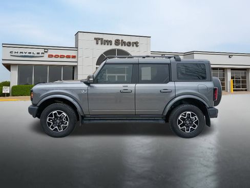 Used 2023 Ford Bronco Outer Banks image 2