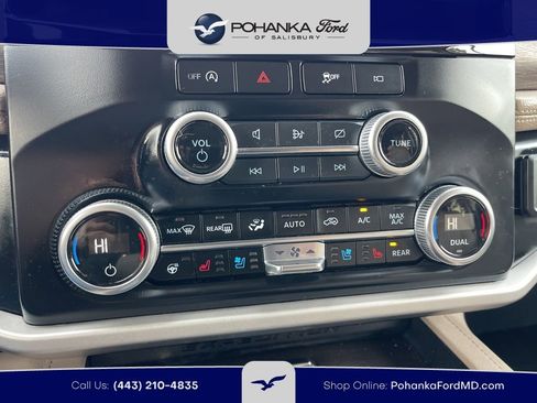 Certified 2024 Ford Expedition Limited image 12