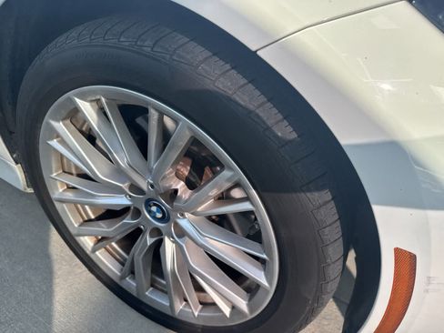Used 2023 BMW 330e RWD image 8