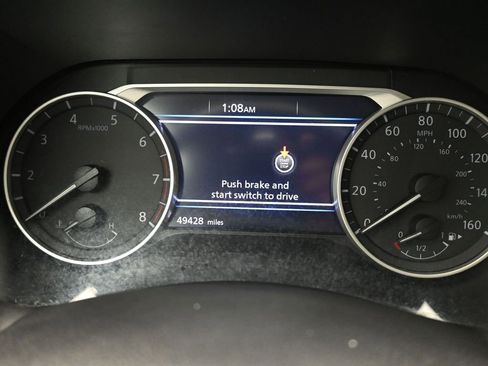 Used 2021 Nissan Sentra SV image 13