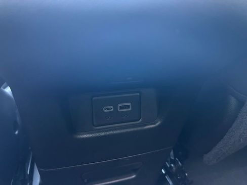 Used 2024 Cadillac XT6 Premium Luxury image 36