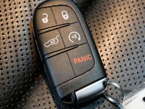 Used 2022 Dodge Durango R/T image 31