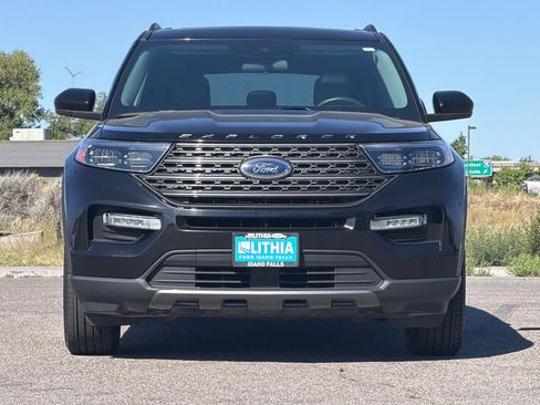 Certified 2023 Ford Explorer XLT w/ Equipment Group 202A AWD/4WD image 10