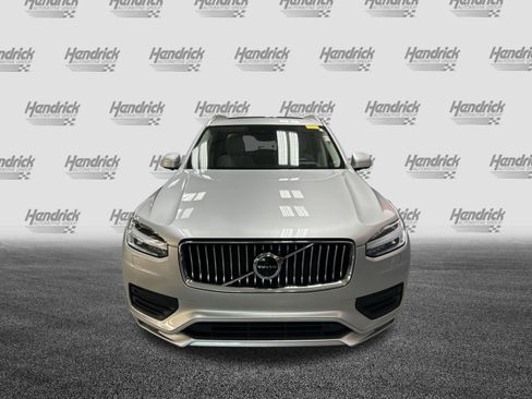 Used 2022 Volvo XC90 T5 Momentum w/ Advanced Package FWD image 3