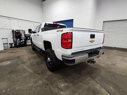 Used 2019 Chevrolet Silverado 2500 W/T AWD/4WD image 6