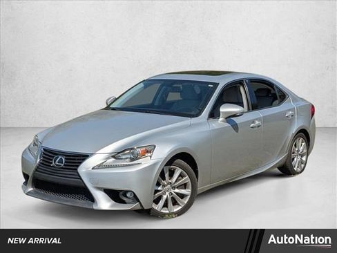 Used 2016 Lexus IS 200t image 1