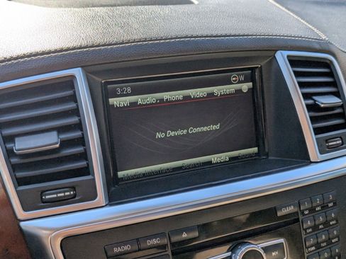 Used 2015 Mercedes-Benz ML 400 4MATIC image 40