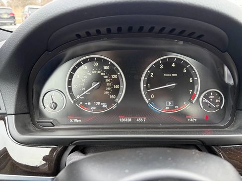 Used 2012 BMW 535i xDrive Sedan image 14