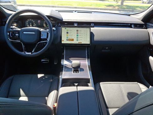 Certified 2026 Land Rover Range Rover Velar Dynamic SE image 13