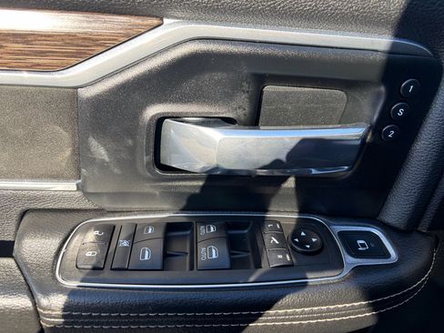 Used 2021 RAM 2500 Laramie image 24
