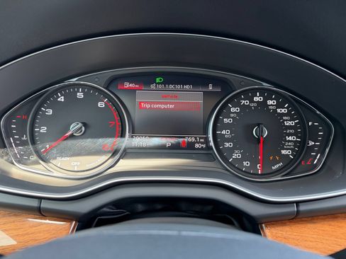 Used 2021 Audi Q5 2.0T Premium w/ Convenience Package AWD/4WD image 21