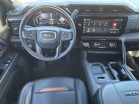 Used 2024 GMC Sierra 2500 AT4 w/ AT4 Premium Plus Package image 25
