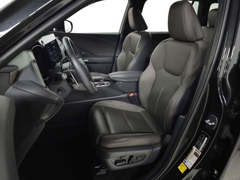 Used 2025 Lexus TX 350 AWD w/ Technology Package image 18