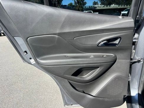 Used 2019 Buick Encore Preferred FWD image 19
