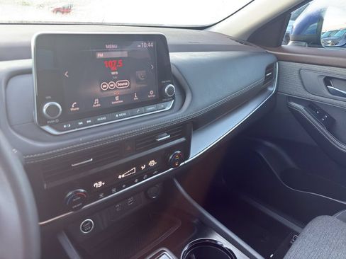 Certified 2023 Nissan Rogue SV AWD/4WD image 21