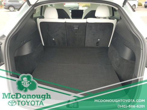 Used 2022 Tesla Model Y Performance image 11