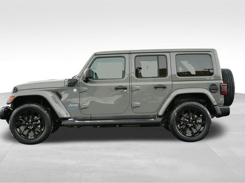 Used 2023 Jeep Wrangler Unlimited Sahara w/ Cold Weather Group image 2
