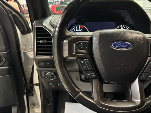 Used 2021 Ford Expedition Limited AWD/4WD image 14