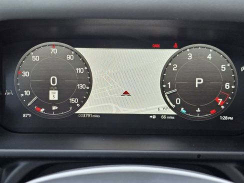 Used 2026 Land Rover Defender 110 S image 11