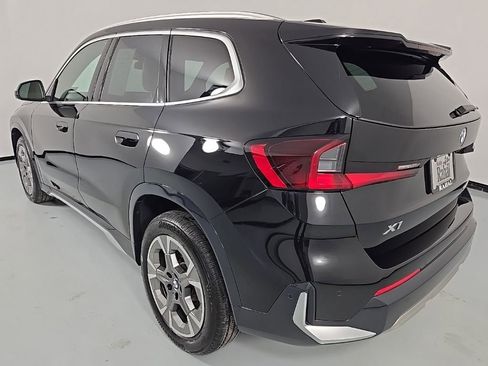 Certified 2024 BMW X1 xDrive28i w/ Technology Package image 9