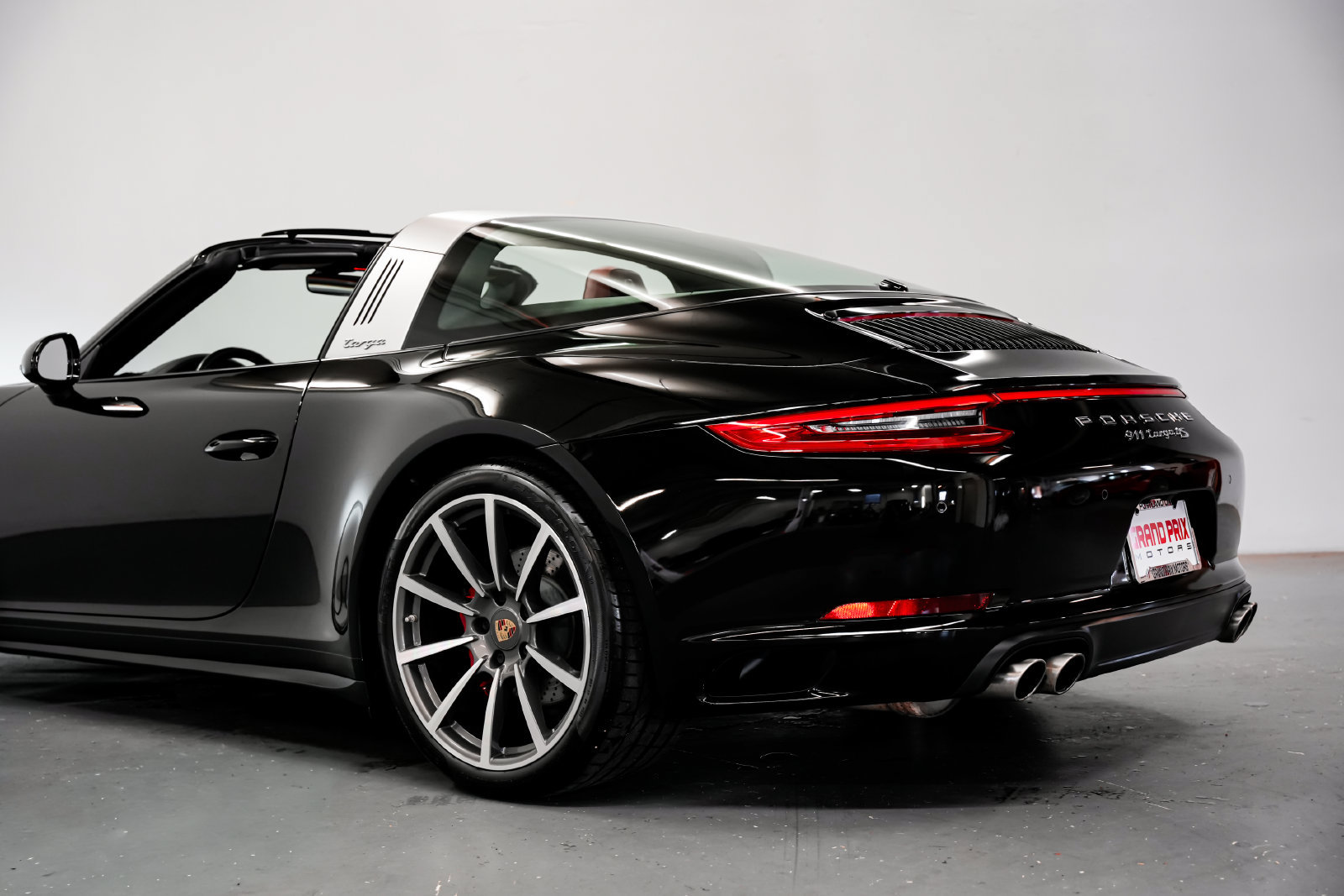 Used 2018 Porsche 911 Targa 4S AWD/4WD image 35