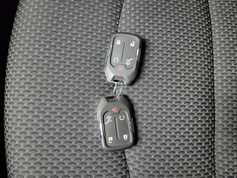 Used 2022 GMC Terrain SLE w/ Driver Convenience Package AWD/4WD image 32