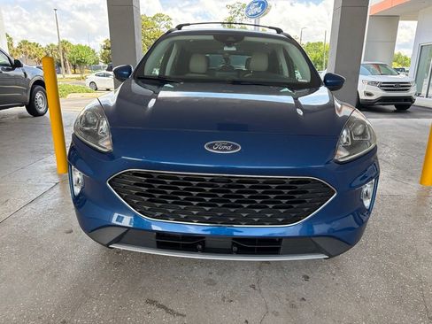 Used 2022 Ford Escape SEL FWD image 2