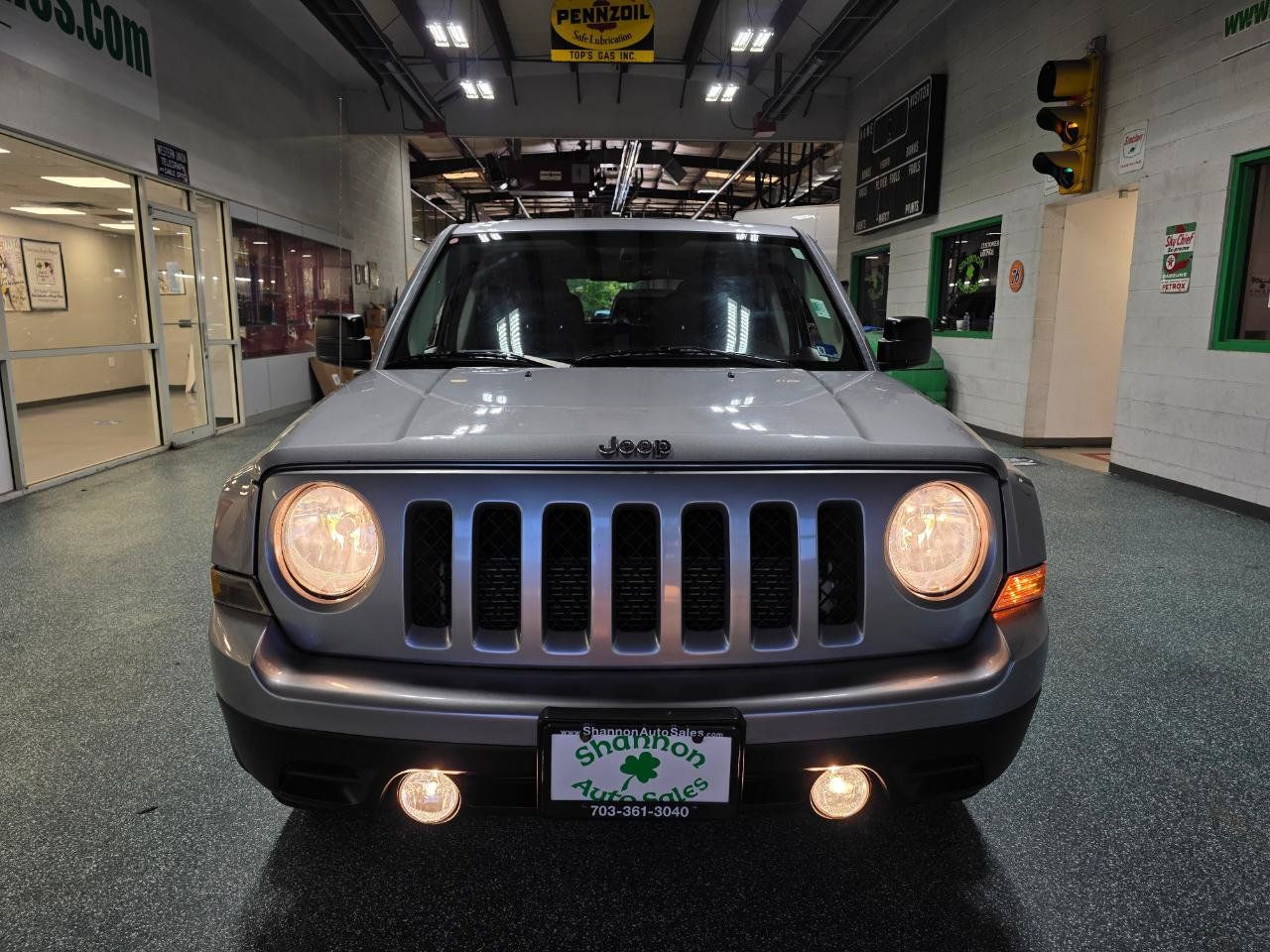 Used 2015 Jeep Patriot High Altitude AWD/4WD image 3
