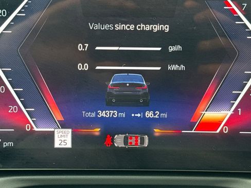 Used 2023 BMW 330e w/ Premium Package image 33