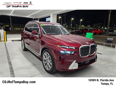 Used 2025 BMW X7 xDrive40i image 1