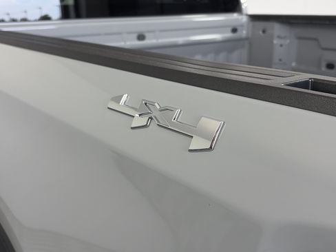 Certified 2024 GMC Sierra 1500 Elevation AWD/4WD image 20