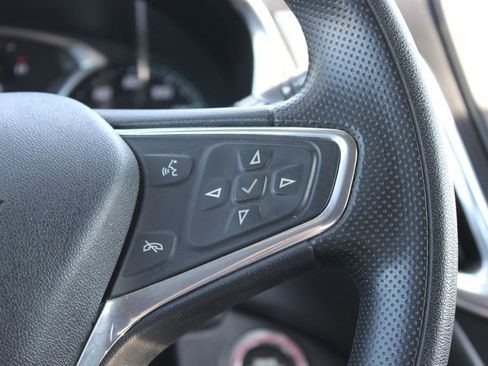 Used 2021 Chevrolet Equinox LT image 34